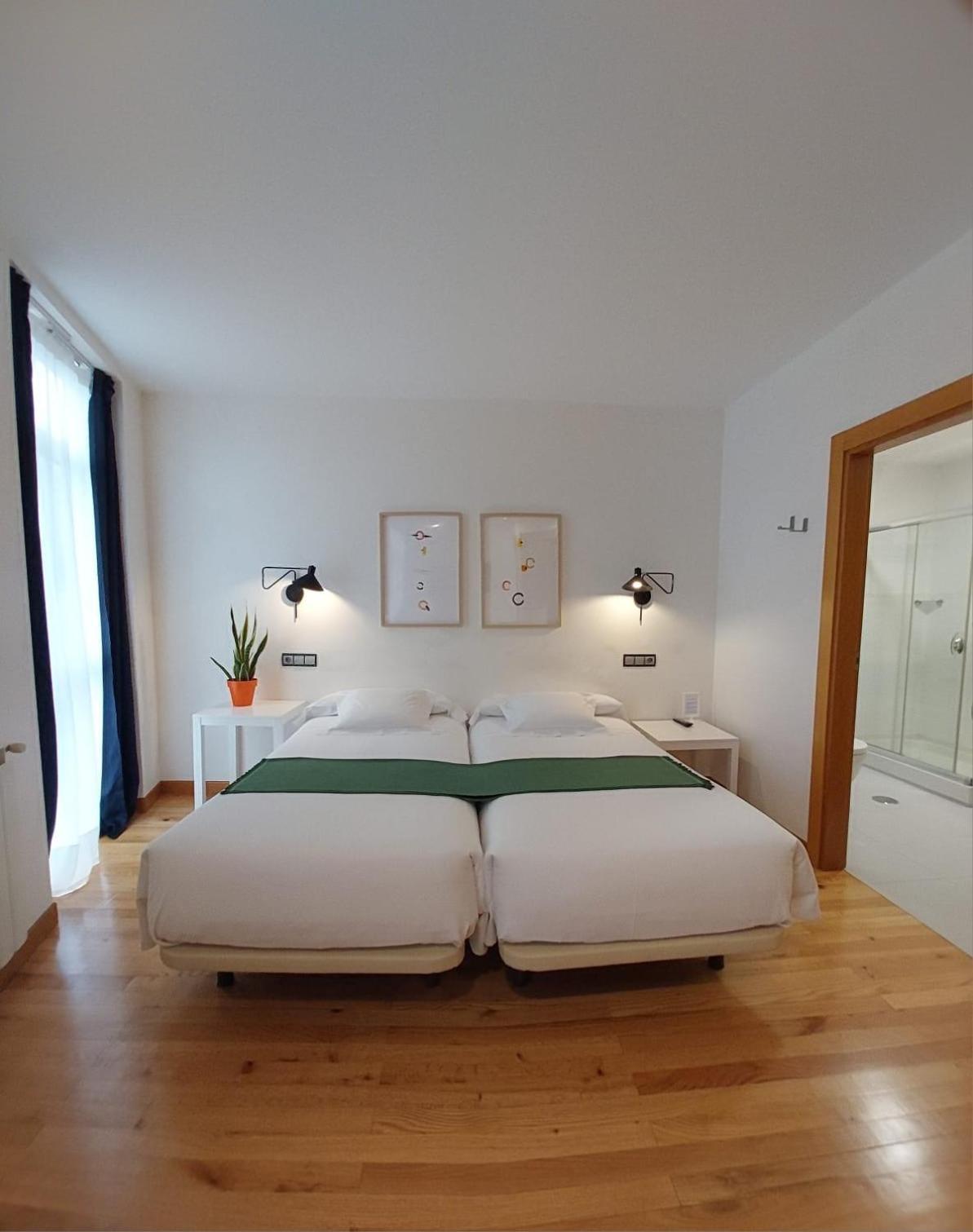 Hotel Nochendi Onís Kültér fotó