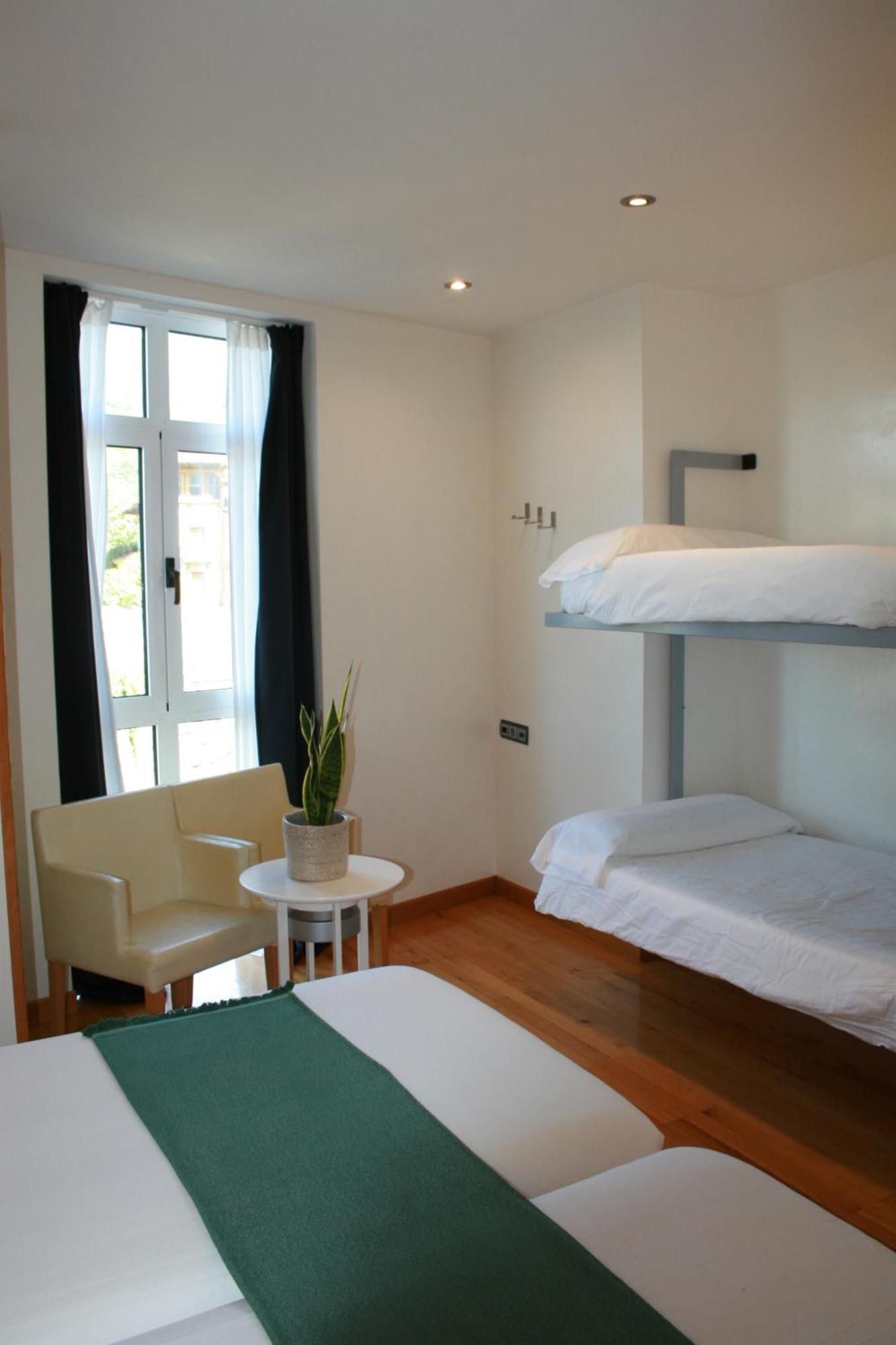 Hotel Nochendi Onís Kültér fotó
