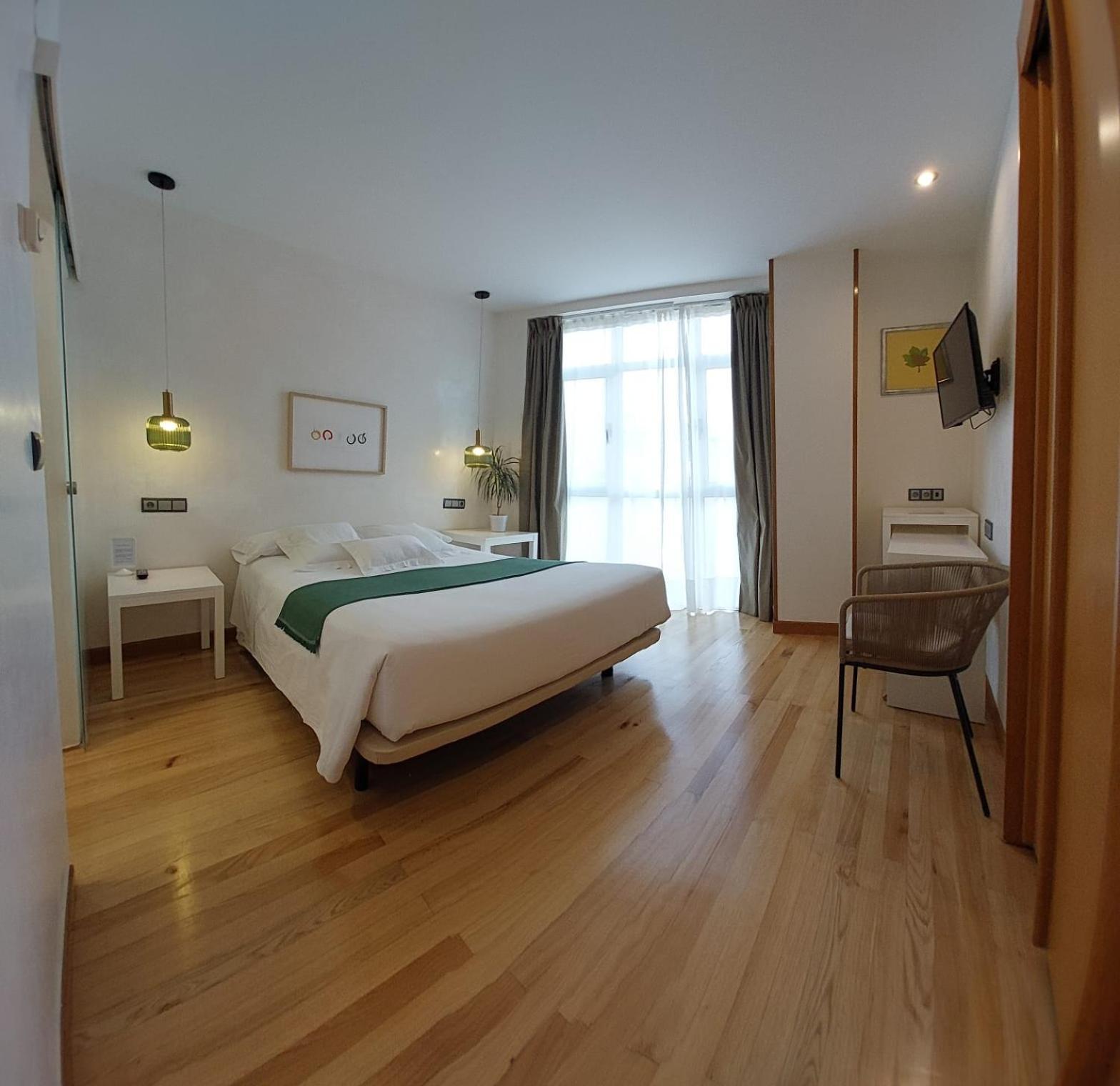 Hotel Nochendi Onís Kültér fotó