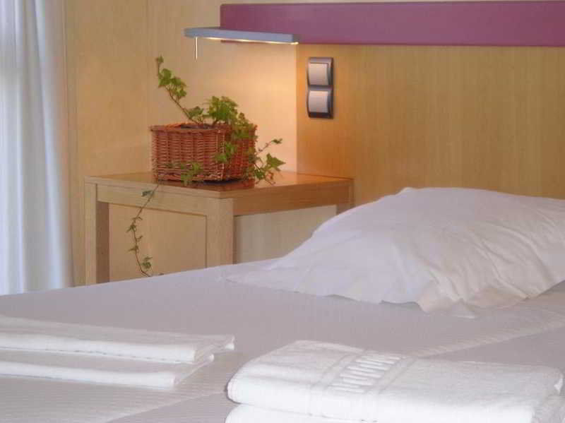Hotel Nochendi Onís Kültér fotó