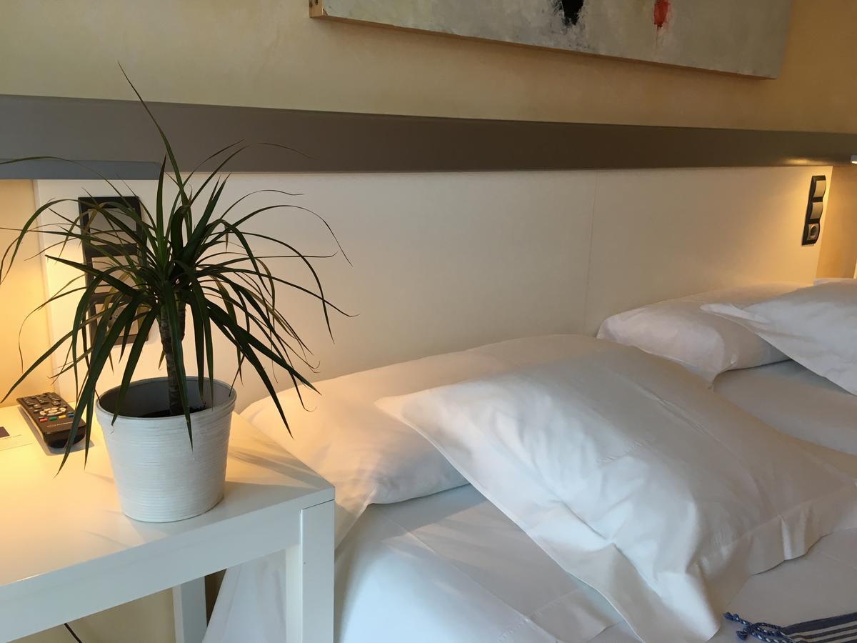 Hotel Nochendi Onís Kültér fotó