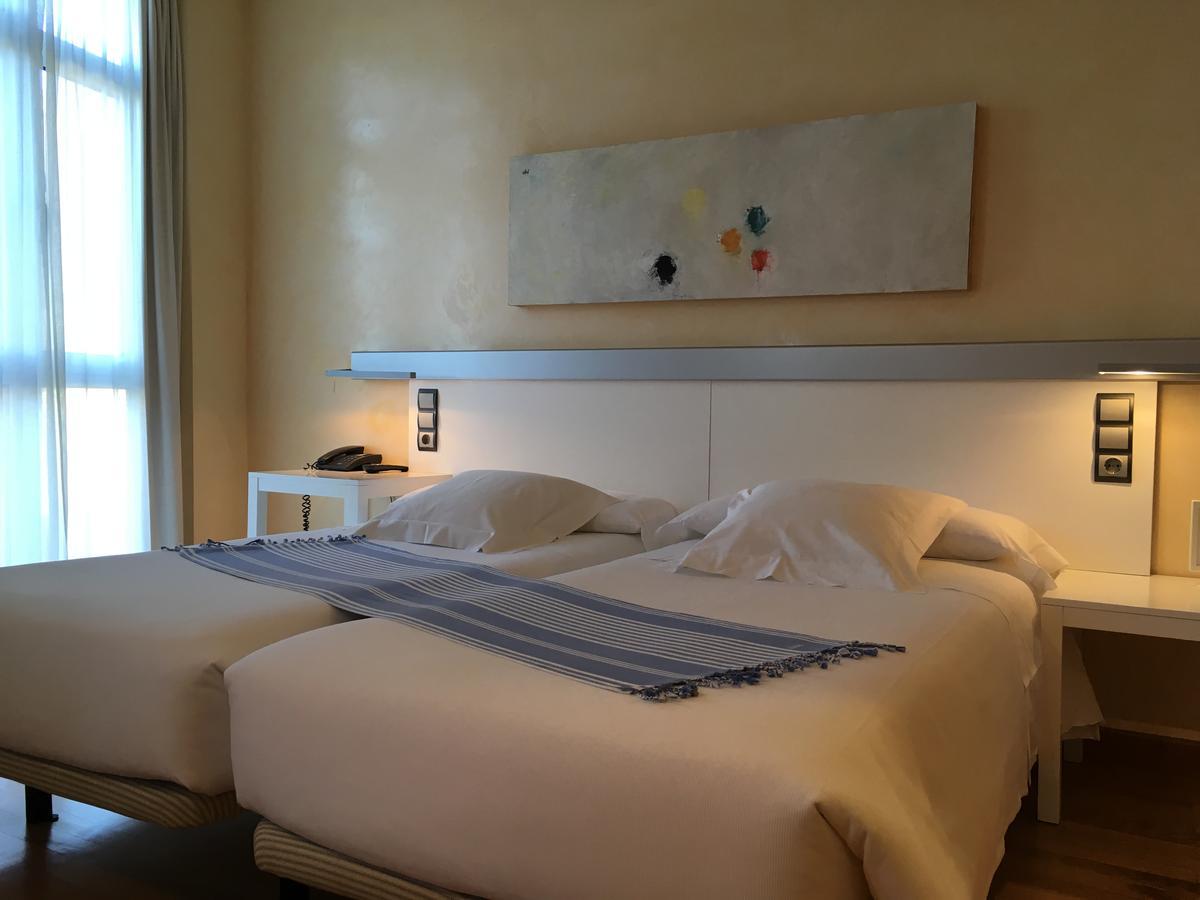 Hotel Nochendi Onís Kültér fotó