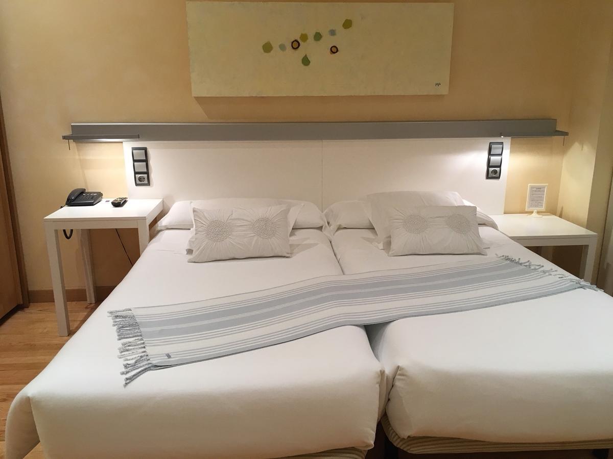 Hotel Nochendi Onís Kültér fotó