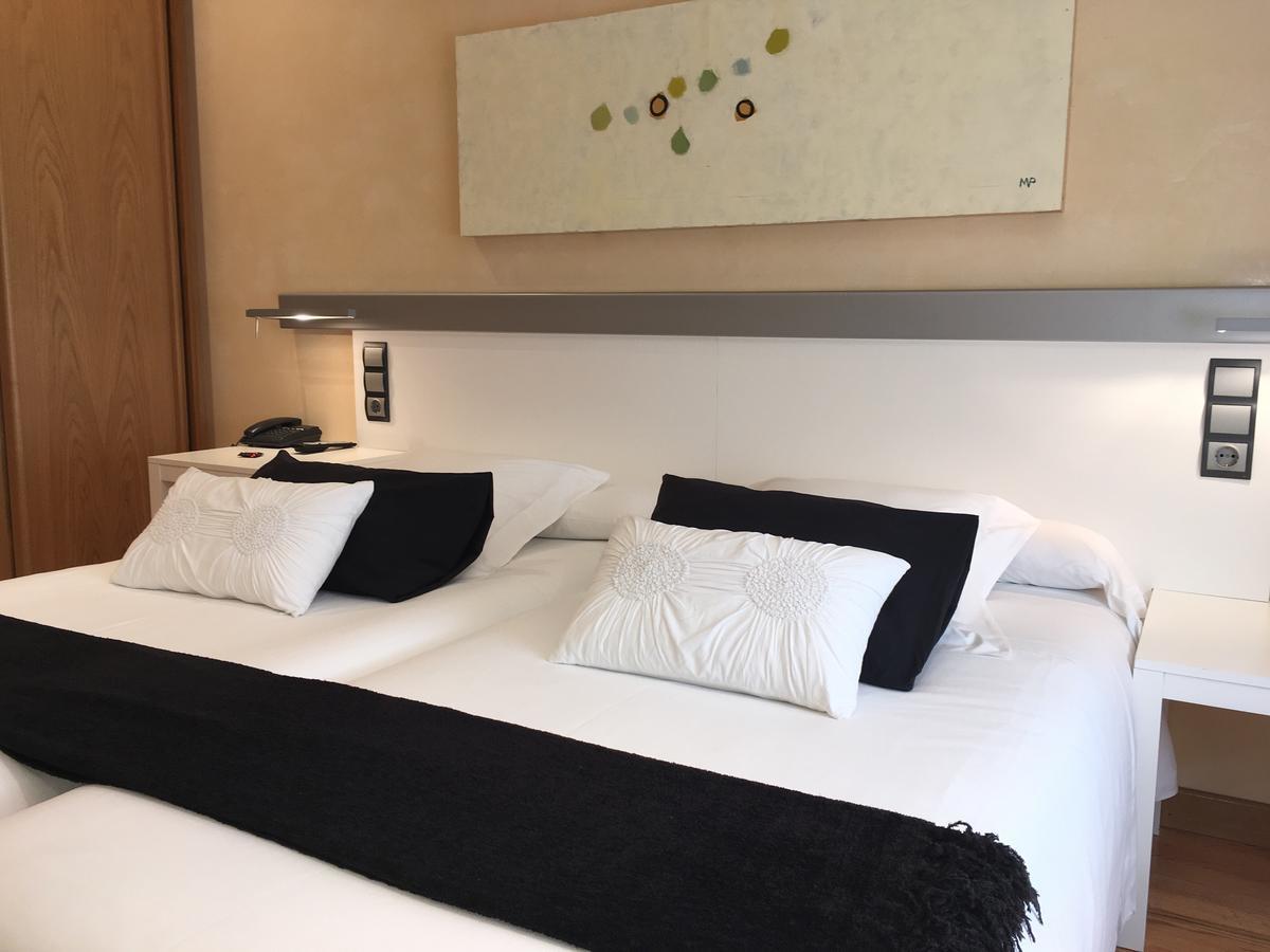 Hotel Nochendi Onís Kültér fotó