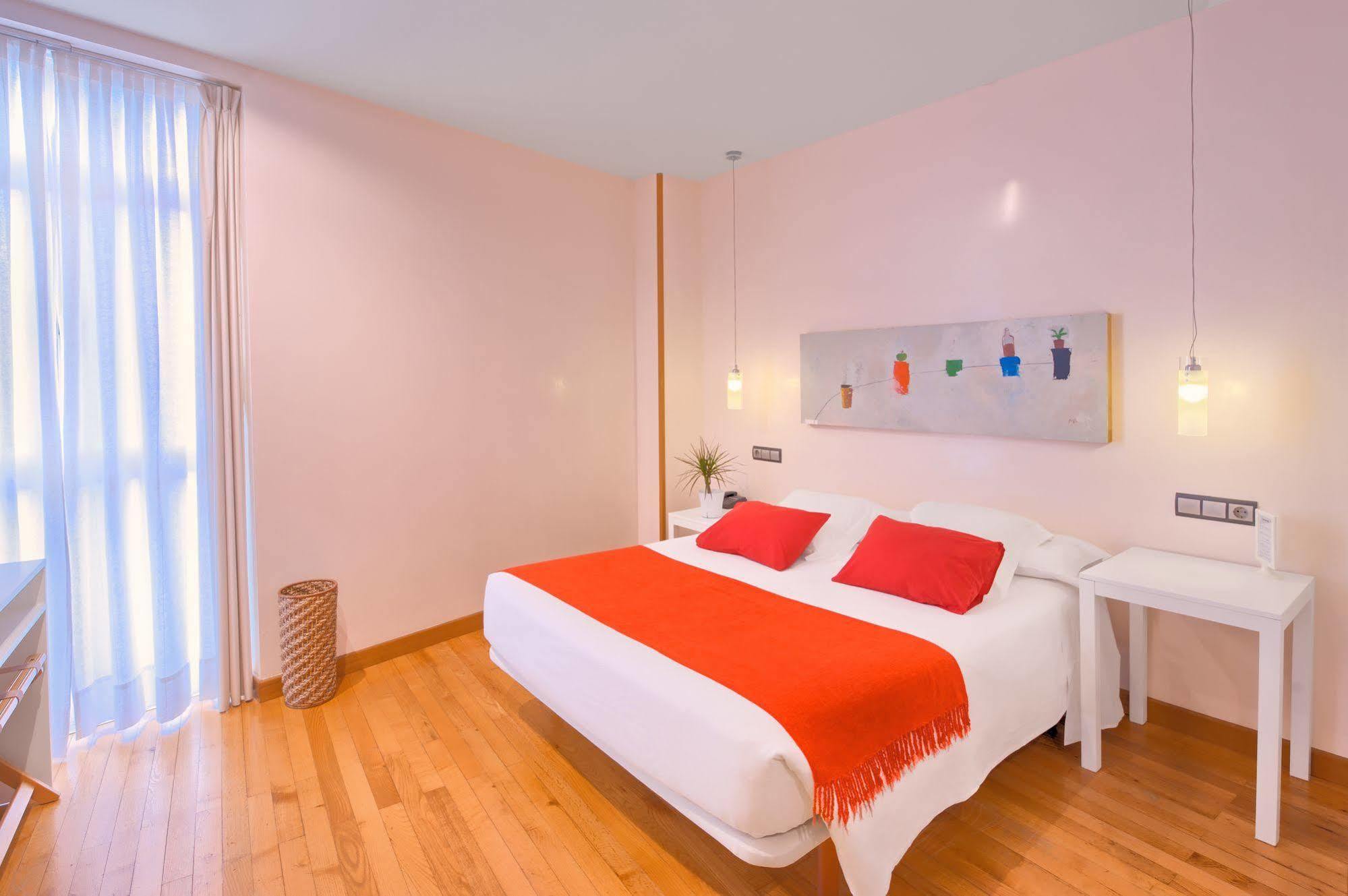 Hotel Nochendi Onís Kültér fotó